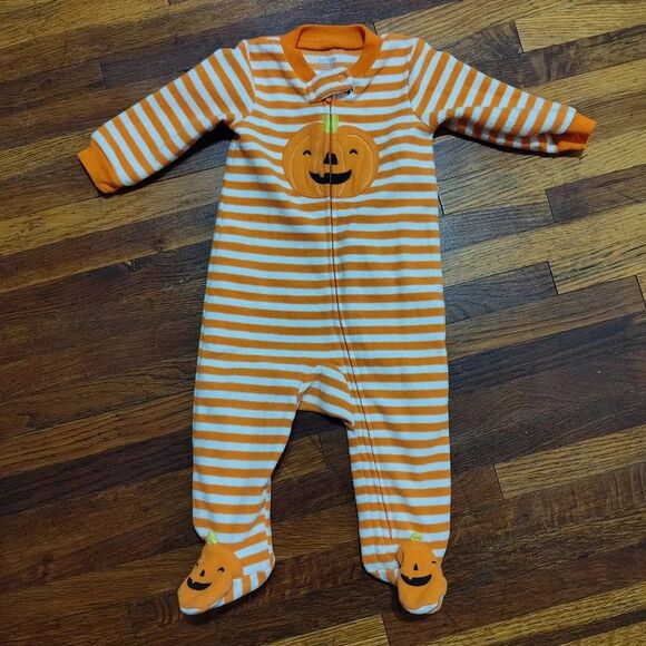 Carter's Other - Halloween pumpkin baby pajamas